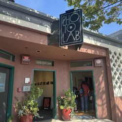 Looking Glass Photographic Arts - The front view