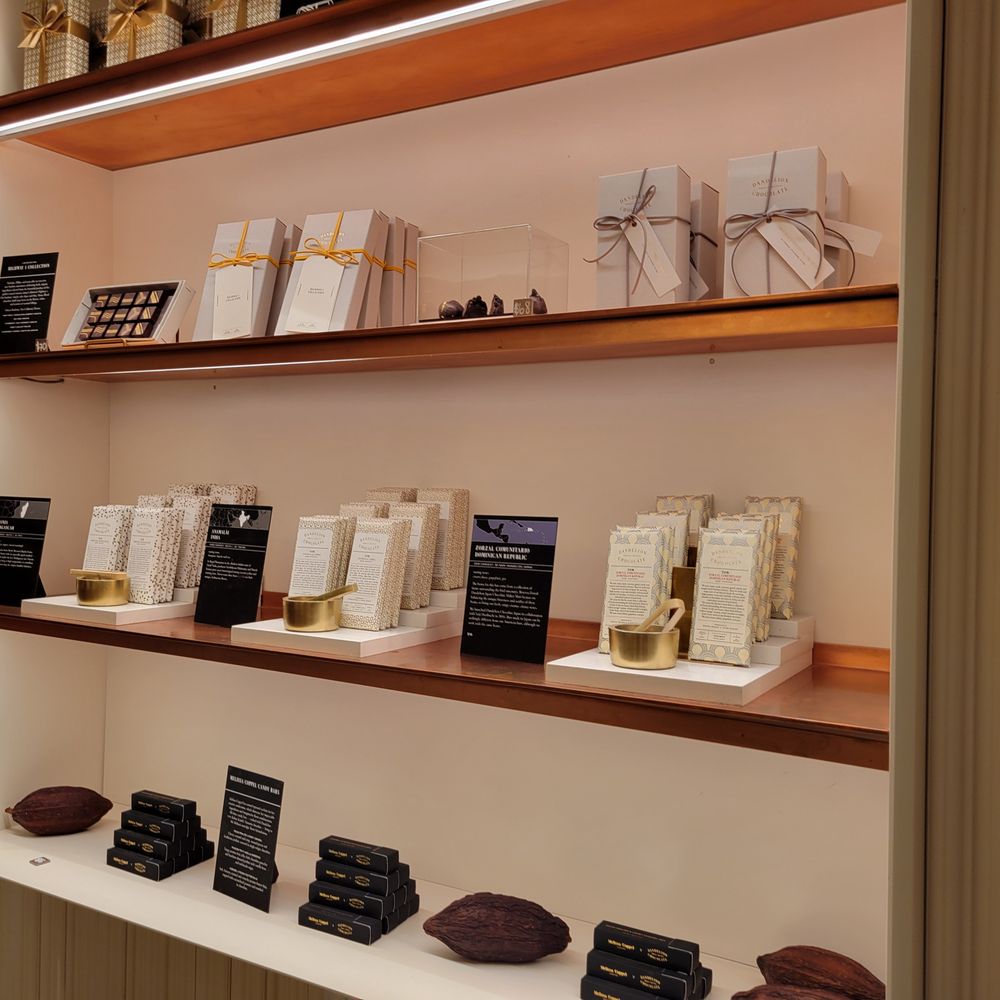 Dandelion Chocolate - Chocolatiers & Shops Near Me - Las Vegas, Nevada Dandelion Chocolate - Chocolatiers & Shops Near Me - Las Vegas, Nevada