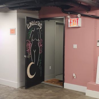 The Yoni Specialist - The entrance. - Hair Removal Near Me - Brooklyn, New York The Yoni Specialist - The entrance. - Hair Removal Near Me - Brooklyn, New York