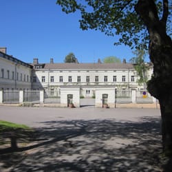 Sairaalarakennus.