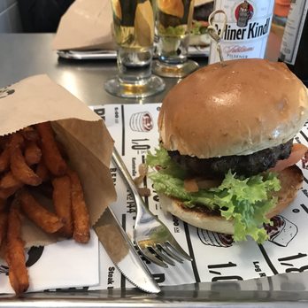 The Butcher - The Silence of the Lamb - Cocktail Bars Near Me - Berlin, BE