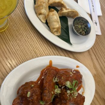 107 Taste - Sweet N Hot Sticky Wings (4 Pc) - Asian Fusion Near Me - South Miami, Florida 107 Taste - Sweet N Hot Sticky Wings (4 Pc) - Asian Fusion Near Me - South Miami, Florida