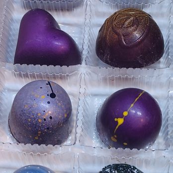 Glacier Chocolate - The chocolates I selected - Chocolatiers & Shops Near Me - Tulsa, Oklahoma Glacier Chocolate - The chocolates I selected - Chocolatiers & Shops Near Me - Tulsa, Oklahoma