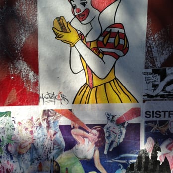 Street Art Walk - Tours Near Me - Brooklyn, New York Street Art Walk - Tours Near Me - Brooklyn, New York