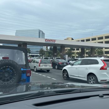 Costco Gasoline - Afternoon traffic Monday Afternoon. Worth the wait. Bring a magazine or book to read. Ha. - Gas Stations Near Me - Huntington Beach, California Costco Gasoline - Afternoon traffic Monday Afternoon. Worth the wait. Bring a magazine or book to read. Ha. - Gas Stations Near Me - Huntington Beach, California