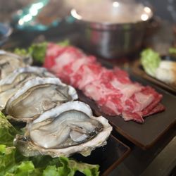 Seapot Hot Pot & KBBQ - Fresh seafood hot pot