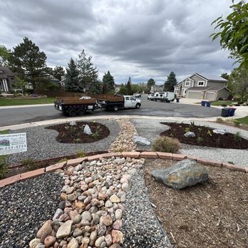 Natural Landscaping and Design - View from the house looking to street - Landscape Architects or Designers Near Me - Aurora, Colorado Natural Landscaping and Design - View from the house looking to street - Landscape Architects or Designers Near Me - Aurora, Colorado