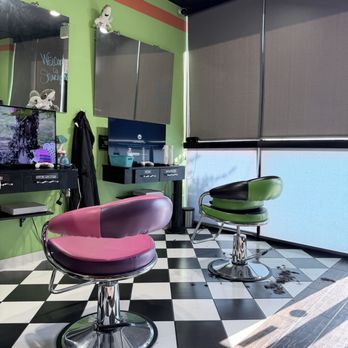 Sharkey's Cuts for Kids - Hair Salons Near Me - Gilbert, Arizona