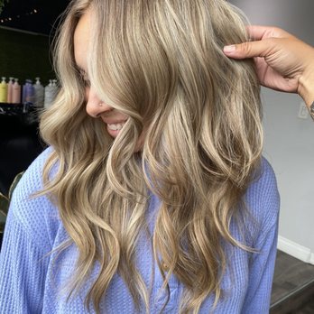 Trapqueen Salon - Hair Salons Near Me - San Diego, California Trapqueen Salon - Hair Salons Near Me - San Diego, California