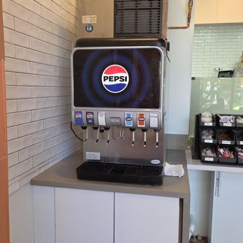 J&G Fried Chicken - Irvine - Not of lot of soda options, but they did have apple juice which I thought was nice. - Chicken Shop Near Me - Irvine, California