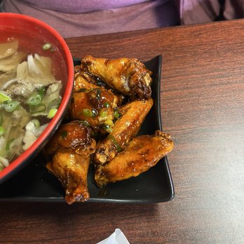 Pho King Wing - Honey Sriracha Wings - Asian Fusion Near Me - Colorado Springs, Colorado