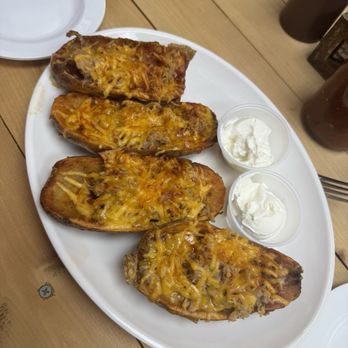 Willey's BBQ - Pig skins - Barbeque Near Me - Colonial Beach, Virginia