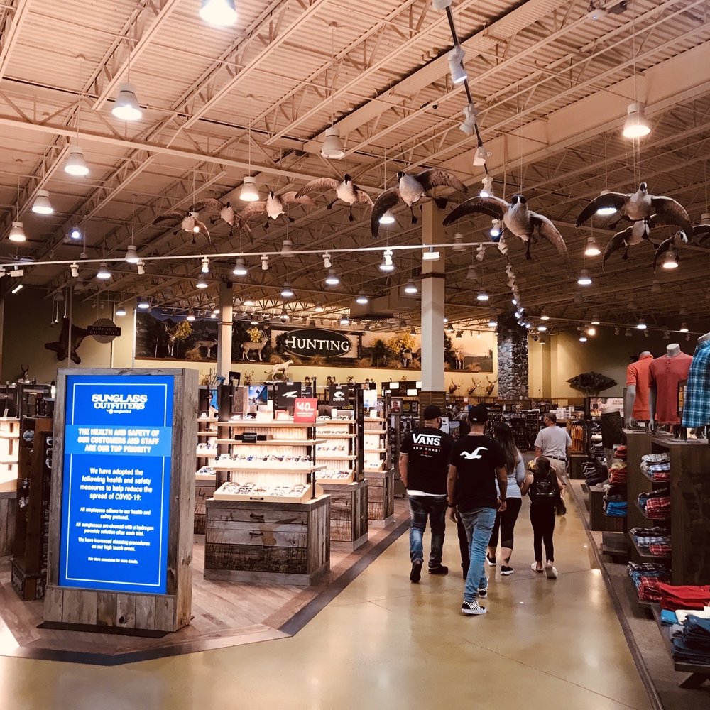 Cabela's - Guns & Ammo Near Me - Verdi, Nevada