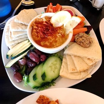 Süp - Hummus Plate - Sandwiches Near Me - Reno, Nevada