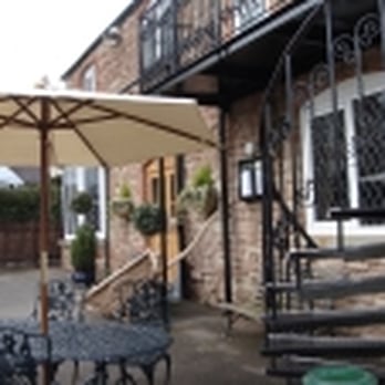 Moody Cow - Pubs Near Me Moody Cow - Pubs Near Me