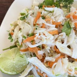 Phuong Vietnamese Restaurant - Cabbage and chicken salad