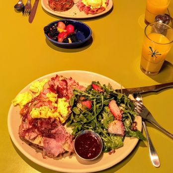Snooze, an A.M. Eatery - Monte Cristo, Ham Benedict, immunity drinks - Breakfast & Brunch Near Me - Tucson, Arizona Snooze, an A.M. Eatery - Monte Cristo, Ham Benedict, immunity drinks - Breakfast & Brunch Near Me - Tucson, Arizona
