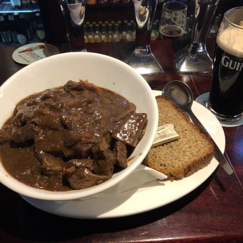 The Lombard - Guinness Stew - Pubs Near Me - Dublin, D