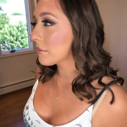 MakeOverBeauti - Graduation makeup