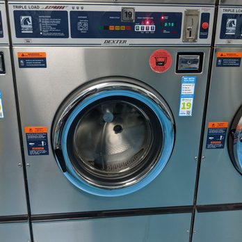 Lola's Laundry - Washer - Laundromat Near Me - Sacramento, California Lola's Laundry - Washer - Laundromat Near Me - Sacramento, California