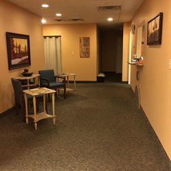 The Healthy Smile Dental Center: Dr. Jeffrey Gross DDS FAGD - Receptionist Area