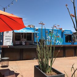 Monster Crafts Food Truck - Yummy!