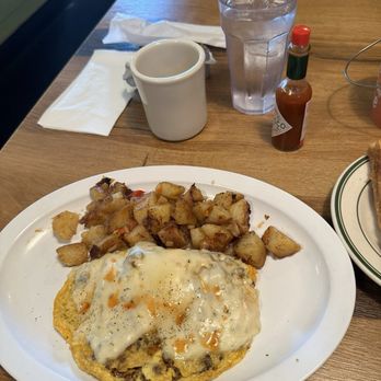 Jus' Jo's - Chorizo and pepper jack omelette with country potatoes - Breakfast & Brunch Near Me - Clovis, California