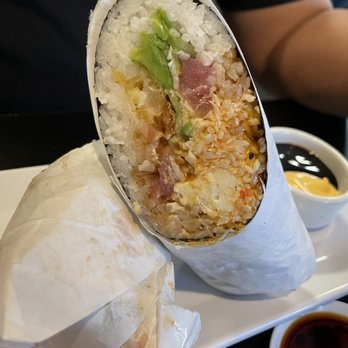 Leo’s kitchen - Sushi Bars Near Me - Chula Vista, California
