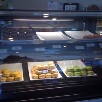 La Tour Cafe - macaroons 2011 - Cafes Near Me - Honolulu, Hawaii