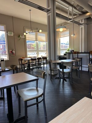 Switchback Coffee Roasters - Hillside