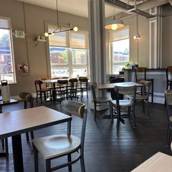 Switchback Coffee Roasters - Indoors