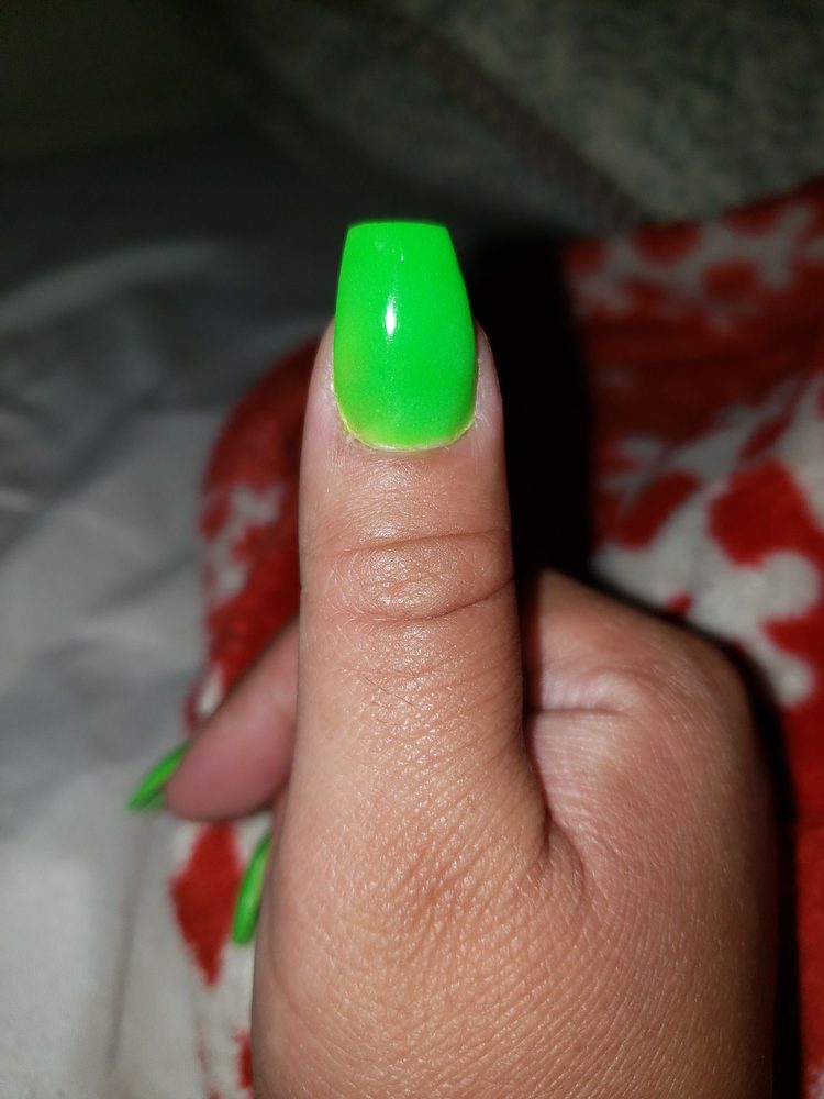 TH Pro Nails Image