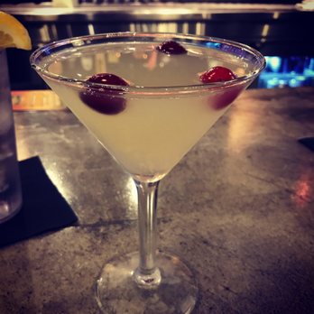 Rail Craft Kitchen & Bar - White Cosmo - Bars Near Me - Dublin, Ohio Rail Craft Kitchen & Bar - White Cosmo - Bars Near Me - Dublin, Ohio