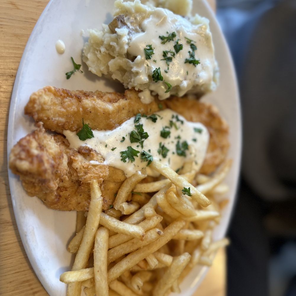 Black Oak Grill - Chicken Fried Chicken - American Near Me - Branson, Missouri