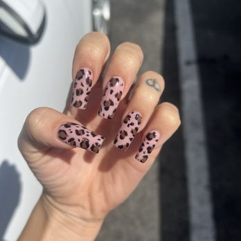 Topline Nails & Lashes Microblading - Nails by stephanie - Nail Salons Near Me - Long Beach, California Topline Nails & Lashes Microblading - Nails by stephanie - Nail Salons Near Me - Long Beach, California