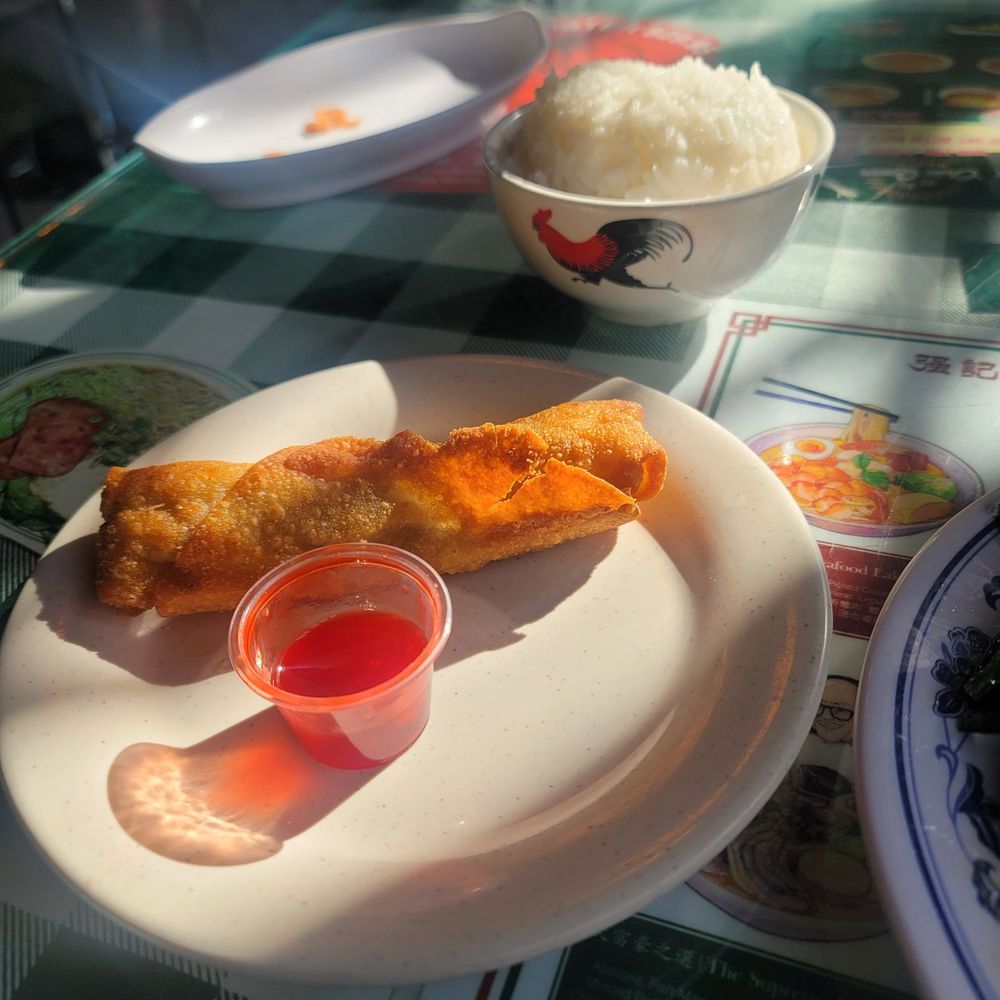 Ken Kee - Eggs rolls - Seafood Near Me - Chicago, Illinois Ken Kee - Eggs rolls - Seafood Near Me - Chicago, Illinois