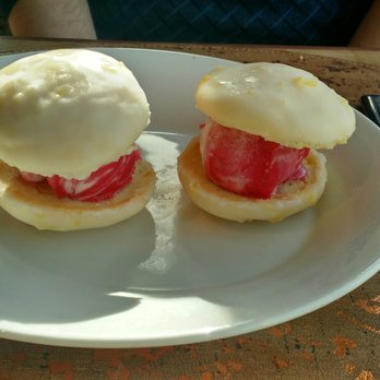 GIADA - Lemon Ricotta Sandwiches - Italian Near Me - Las Vegas, Nevada