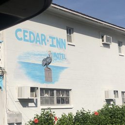 Cedar Inn