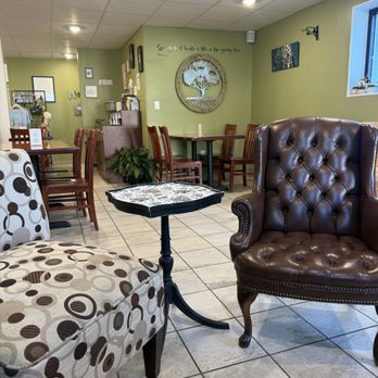 AntiquiTea House - Coffee & Tea Near Me - Morgantown, West Virginia