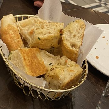 Iavarone Italian Kitchen & Pizzeria - Bread - Italian Near Me - Plainview, New York Iavarone Italian Kitchen & Pizzeria - Bread - Italian Near Me - Plainview, New York