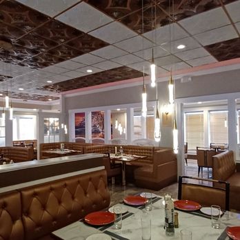 Incredible India - the interior of a restaurant - Indian Near Me - Indianapolis, Indiana