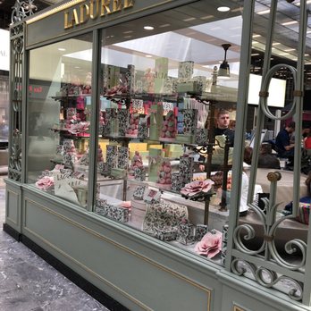 Ladurée - Macarons Near Me - Roissy-en-France, 75