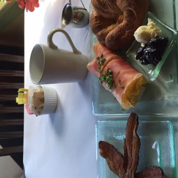 La Maison Cafe - Paris omelet - Breakfast & Brunch Near Me - Newport, Oregon