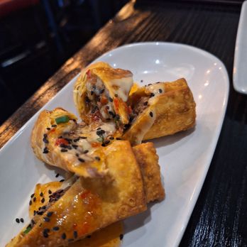 Sullivan's Steakhouse - Cheesesteak Eggrolls - Steakhouses Near Me - Charlotte, North Carolina Sullivan's Steakhouse - Cheesesteak Eggrolls - Steakhouses Near Me - Charlotte, North Carolina