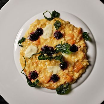 Fora - Risotto | butternut squash, walnuts, crispy kale, gorgonzola, blueberry - New American Near Me - Chicago, Illinois Fora - Risotto | butternut squash, walnuts, crispy kale, gorgonzola, blueberry - New American Near Me - Chicago, Illinois