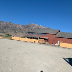 Cousin Curt's Rock & Rodeo - Front entrance and parking lot