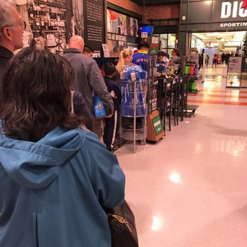 DICK'S Sporting Goods - Outdoor Gear Near Me - Daly City, California