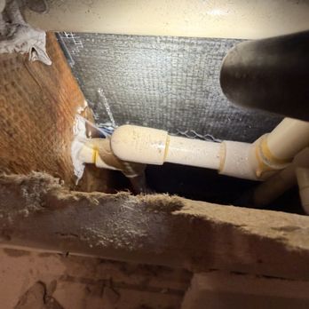 K&R Plumbing - Pretty bad leak - Plumbing Near Me - St. Cloud, Florida K&R Plumbing - Pretty bad leak - Plumbing Near Me - St. Cloud, Florida