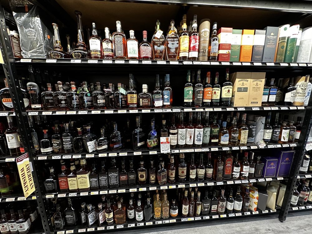 THE WINE RACK Updated August 2024 13 Reviews 186 Essex St