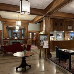 Blackhawk Hotel - Inside front door